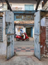 Street scene, Matancherry, Jew Town, Cochin, Kerala, India, Asia