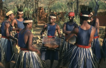 Musicians and dancers from the Siddi community India . They are ready to perform their traditional