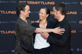 Nikolai Kinski, Sabine Timoteo, Clemens Schick, DIE ERMITTLUNG, Photo call on the red carpet for