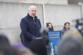 Kai Wegner (Governing Mayor of Berlin) gives a speech at the central commemorative event at the