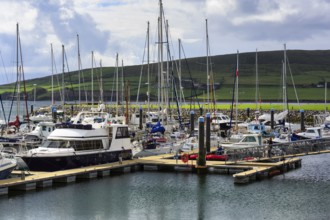 Dingle Harbour, Marina, Dingle, Dingle Peninsula, County Kerry, Slea Head Drive, Wild Atlantic Way,