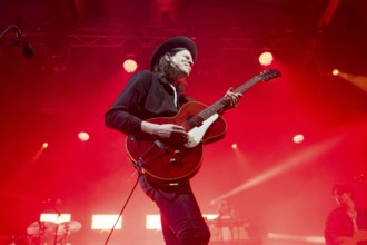 James Bay live on Up All Night Tour at the Columbiahalle in Berlin on 19.01.2025