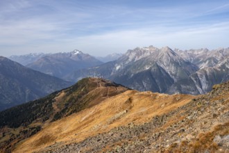 Venet ridge with Krahberg summit, view from Venet to mountains of the Parzinn group in the Lechtal