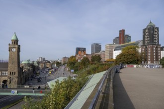 Clock tower, Landungsbrücken and Hotel Hafen, viewing platform, St. Pauli, Hamburg, Germany, Europe