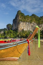 Island landscape near Krabi, weather, sky, nature, beach, beach holiday, beach holiday, Asian,