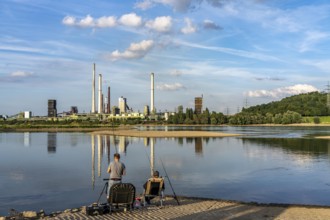 Industrial backdrop of the ThyssenKrupp Steel steelworks in Bruckhausen, on the Rhine, Schwelgern