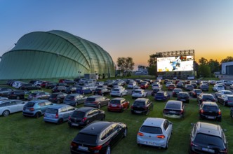 Drive-in cinema at Essen/Mülheim Airport Motor Movies, temporary film screening, at the WDL airship