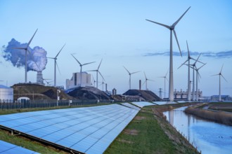 Solar park on the Slaperdijk dyke near the Eemshaven, test project, 17, 000 solar modules were