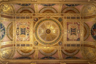 Ceiling of the chapel of Worcester College, University of Oxford, Oxfordshire, England, Great