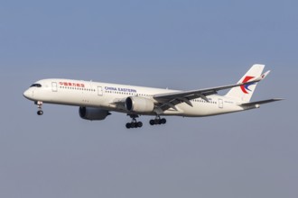 A China Eastern Airlines Airbus A350-900 aircraft with registration number B-304N at Hongqiao