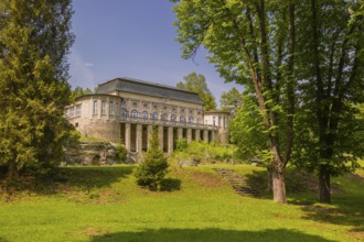 The Historical White House in Vyšné Ružbachy Spa, Slovakia from 1931 offers a dining room is for