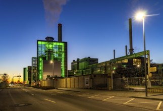 The Lausward combined heat and power plant in Düsseldorf, gas and steam turbine power plant,