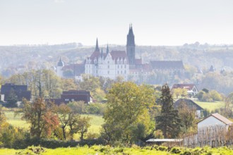 North view of Albrechtsburg Castle and Cathedral in autumn, Meissen, Saxony, Germany, Europe