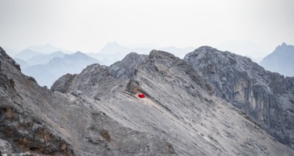 Jubiläumsgratbivak, Jubiläumsgrat between Zugspitze and Alpspitze, high mountains, Wetterstein