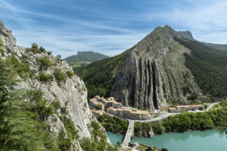 Sisteron. View of the Baume rock and the Durance from the Citadel, Alpes-de-Haute-Provence.