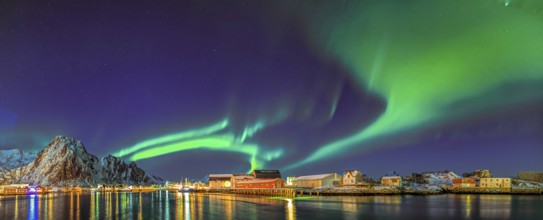 Northern Lights Panorama Svolvaer Lofoten Norway