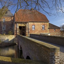 Haus Geist moated castle, the oldest building in the Münsterland in the Lippe Renaissance style,