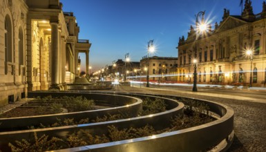 Night shots, Berlin Mitte, Bertelsmann Unter den Linden, Berlin, Germany, Europe