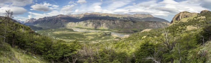 Laguna de los Tres Trail, Mount Fitz Roy, El Chaltén, Santa Cruz Province, Argentina, South America