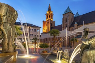 The Kilianskirche church and the Comedians' Fountain at dusk, Heilbronn, Baden-Württemberg,