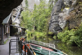 At the Upper Lock, the starting point of the boat trip on the Kirnitzsch near Hinterhermsdorf,