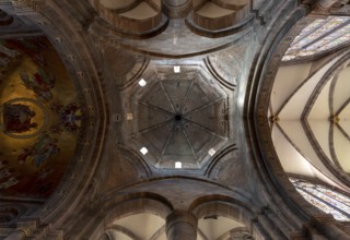 Strasbourg Cathedral, Cath?drale Notre-Dame de Strasbourg, view into the dome of the crossing