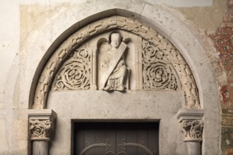 Brauweiler near Pulheim, St Nicholas Abbey Church, choir, portal on the south side with sculpture