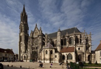 Senlis, Cathedral Notre-Dame, view from south, St., Saint, Saint