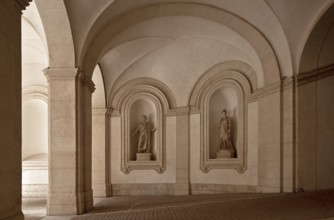 Passageway in the hall building, northern wall