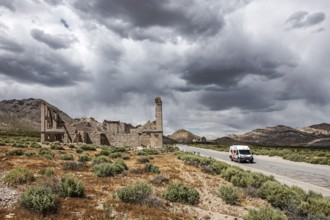 Motorhome at the ghost town of Rhyolite, Beatty, Nevada, USA, North America