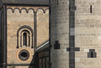 Wall details on the north side, St., Sankt, Saint