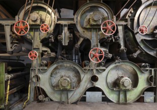 Paper machine PM4 from 1889, forty metres long and five metres high, detail