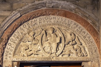 Maastricht, Basiliek van Sint Servaas (Basilica of St Servatius), tympanum on the north portal