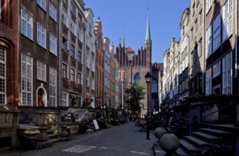 View to the west towards St Mary's Church, to the right and left: Beischläge, St, Sankt, Saint