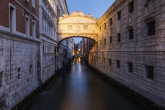 Bridge of Sighs or Ponte dei Sospiri at the Doge's Palace over the Rio di Palazzo, morning light at