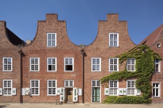 Built 1734-1742 for Dutch craftsmen, facades