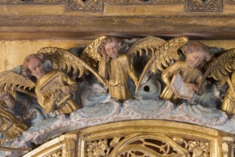 Centre section with angels playing music, St., Sankt, Saint