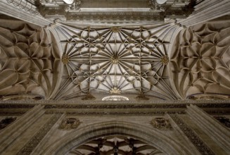 Vault in the easternmost nave bay, St., Sankt, Saint