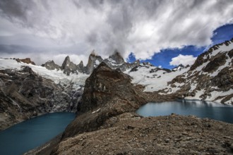 Laguna de los Tres with a view of the summit of Fitzroy, El Chaltén, Los Glaciares National Park,