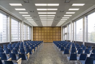 Allianzbauten am Tulpenfeld, built 1964-1969 by Hanns Dustmann, Press Centre of the German