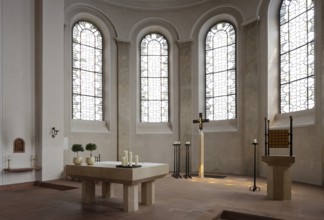 Built in 1830 by Georg Moller, rebuilt 1949-1953, view into the chancel, St., Sankt, Saint