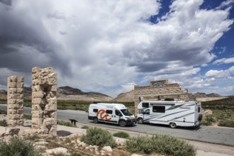 Motorhomes at the ghost town of Rhyolite, Beatty, Nevada, USA, North America