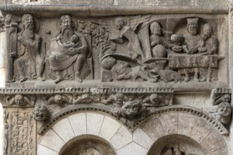 Moissac, Saint-Pierre Abbey, portal of the abbey church, left vestment relief: Story of Lazarus