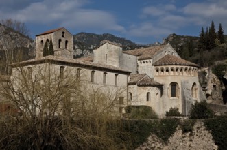 Saint-Guilhem-le-Désert Abbey 59621 View from south-east Church built around 1050