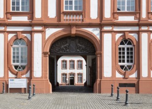 Prelature, outer portal with carved lintel from 1936