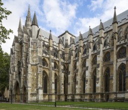 London, Westminster Abbey 13-16 c. and 19 c. north transept arm with buttresses and arches from