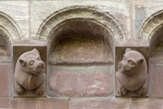 Basel, Cathedral (Basel Minster), chancel apse, blind arch with pair of animals