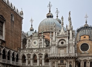 Italy Venice Doge's Palace -102 Inner courtyard north side left west wing centre Arco Foscari