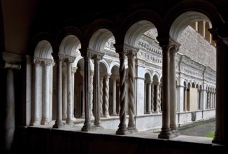 Rome, Lateran Basilica 32525