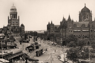 Postcard of Boribunder Chhatrapati Shivaji Terminus and Bombay Municipal Corporation, Bombay